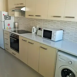 44 Tsimintia Court Апартаменты Ларнака